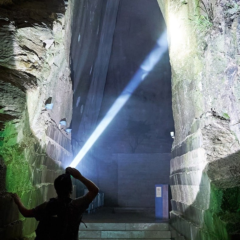 🔥HOT SALE 70% OFF✨150000 lumen rechargeable headlamp-60H long battery life detachable